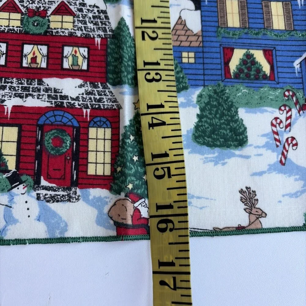 Vintage Christmas Cloth Napkins Santa Christmas Village 16x16
